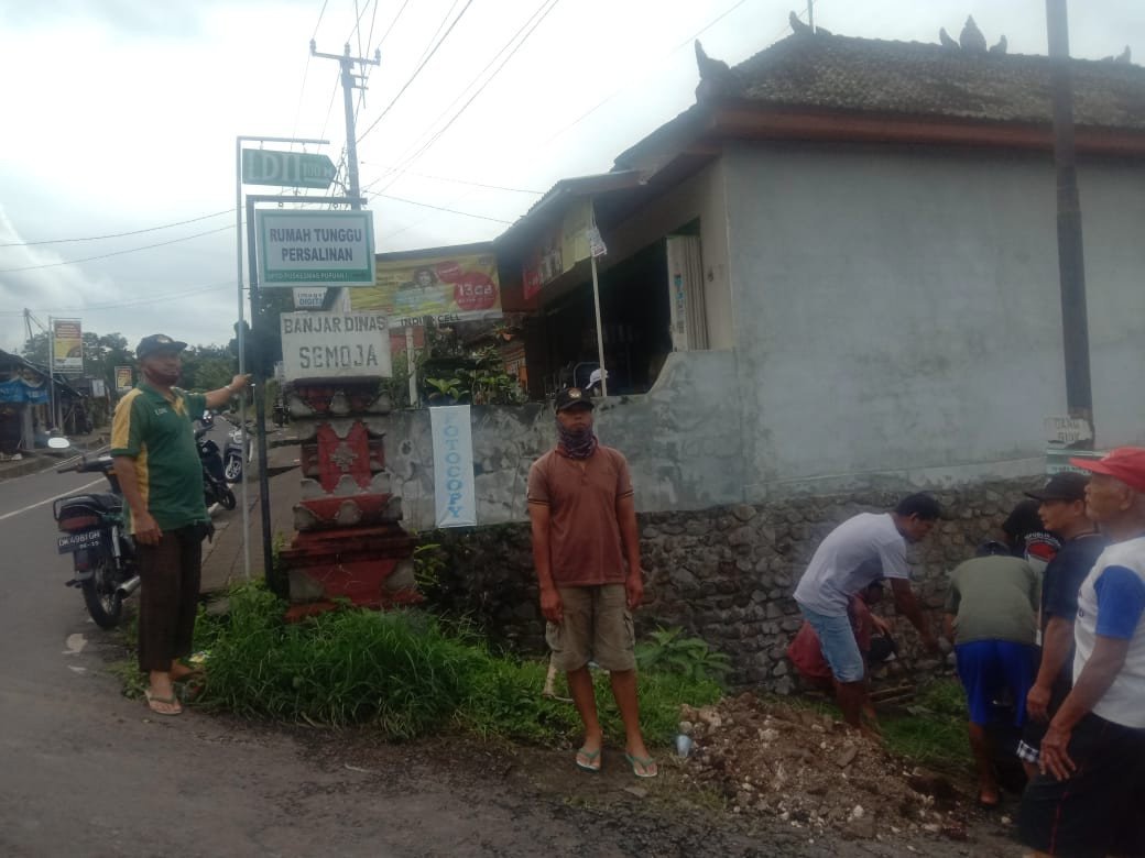 Kerja bakti LDII Pupuan